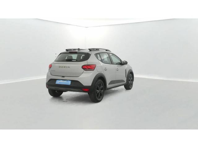 Dacia Sandero image 2