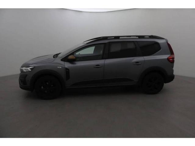 Dacia Jogger image 1