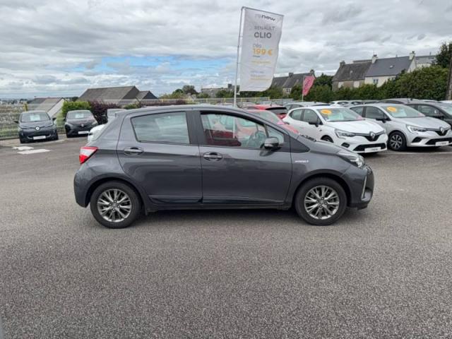 Toyota Yaris image 8