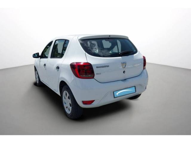 Dacia Sandero image 2