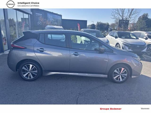 Nissan Leaf image 1