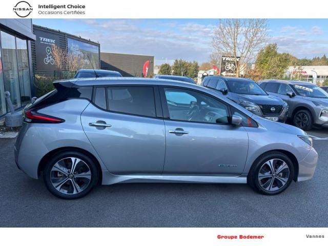 Nissan Leaf image 1