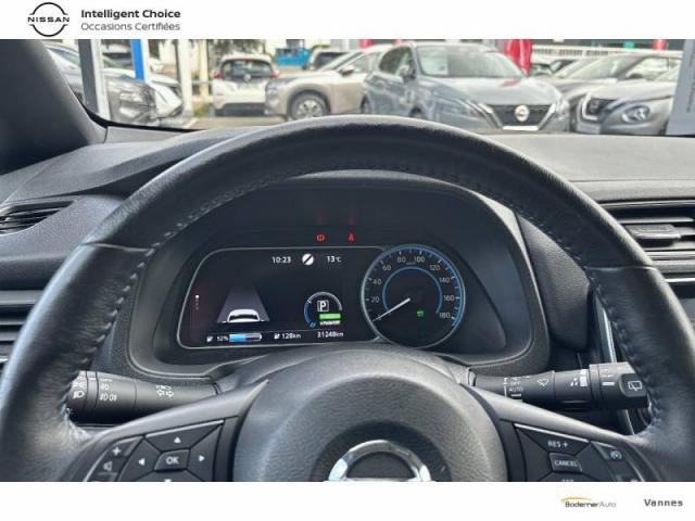 Nissan Leaf image 2