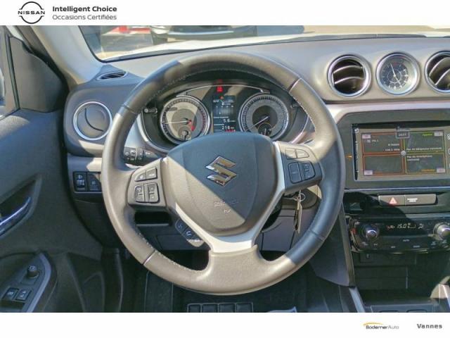 Suzuki Vitara image 3