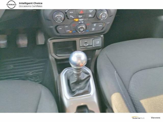 Jeep Renegade image 6