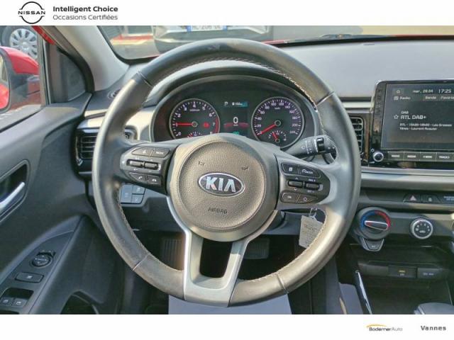 Kia Rio image 9