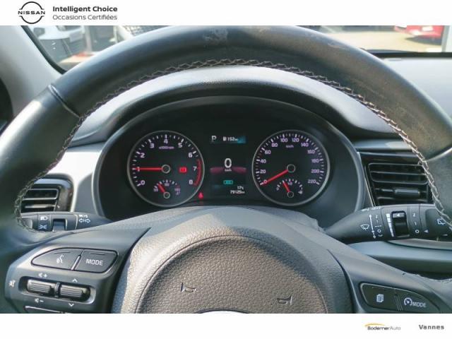 Kia Rio image 7