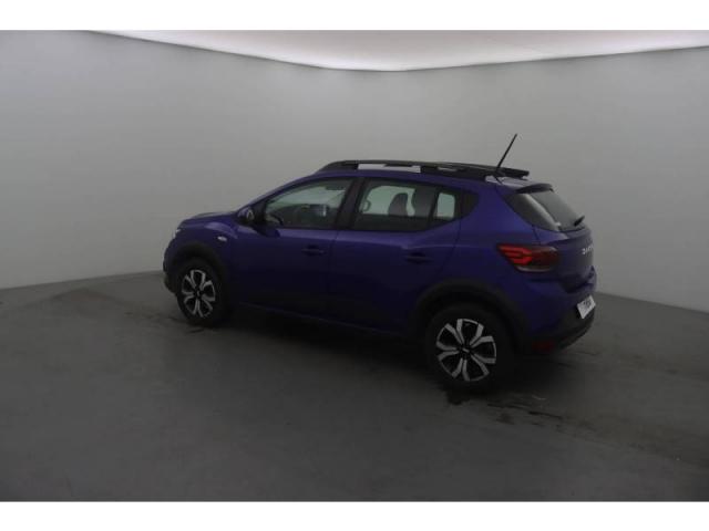 Dacia Sandero image 2
