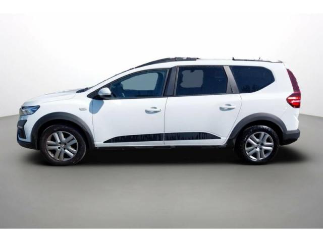 Dacia Jogger image 1