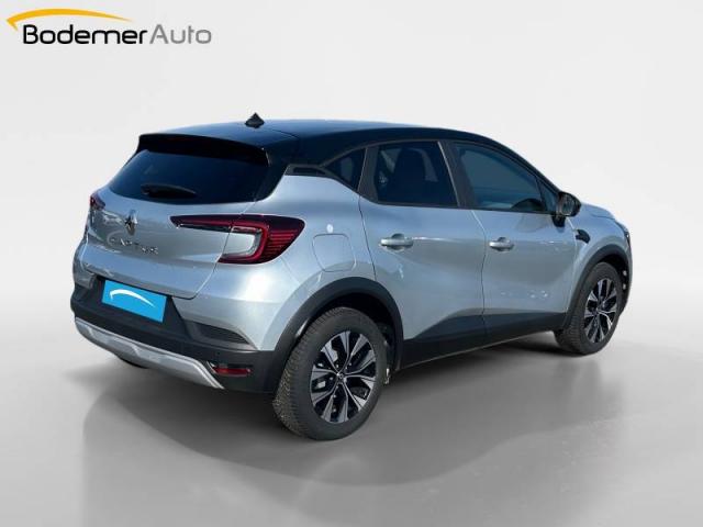 Renault Captur image 1