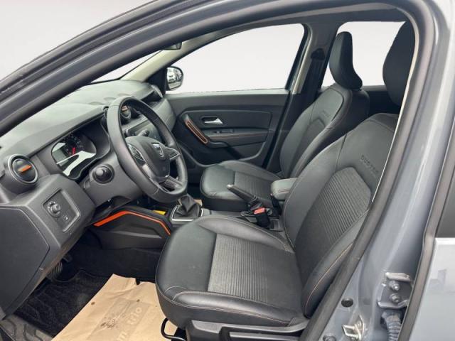 Dacia Duster image 1