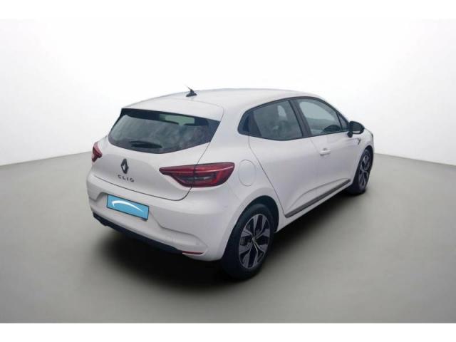 Renault Clio image 2