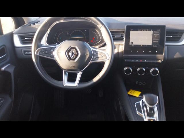 Renault Captur image 2