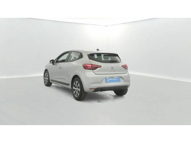 Renault Clio image 8