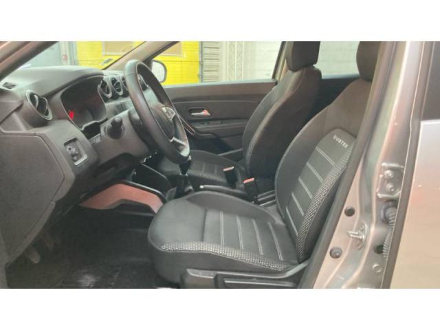 Dacia Duster image 1