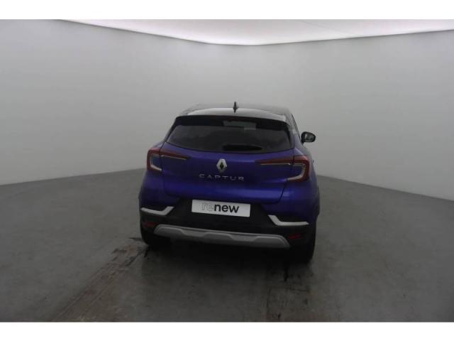 Renault Captur image 2