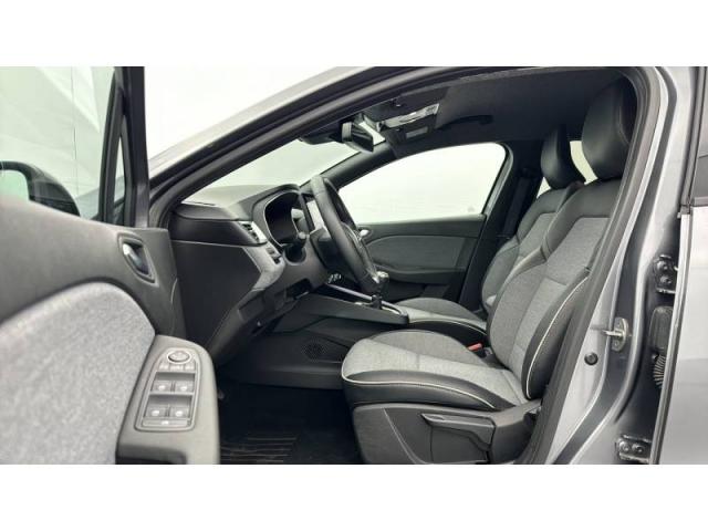 Renault Clio image 9