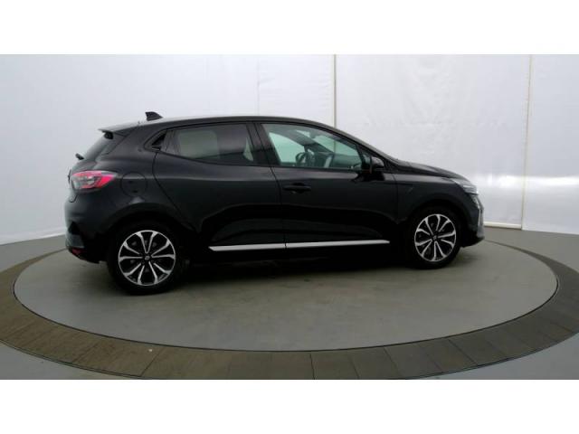 Renault Clio image 8