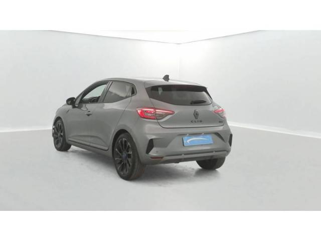 Renault Clio image 8
