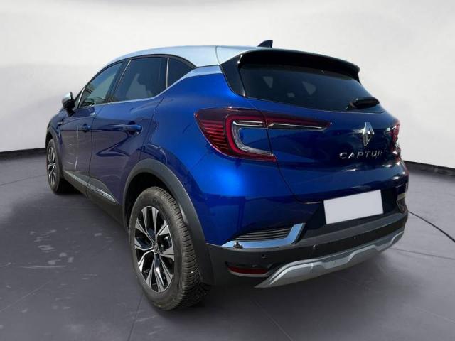 Renault Captur image 8