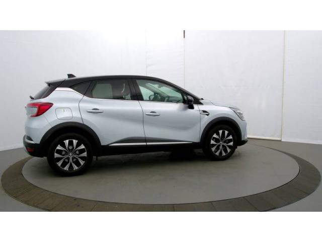 Renault Captur image 2