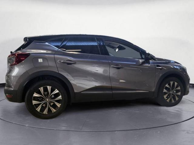 Renault Captur image 9