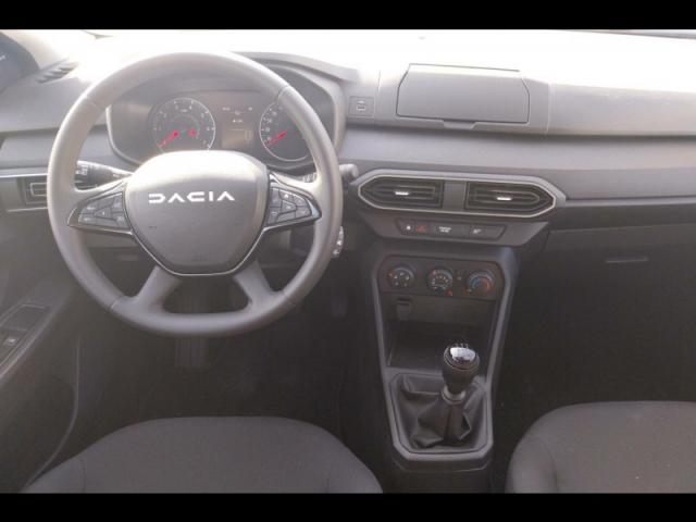 Dacia Sandero image 9