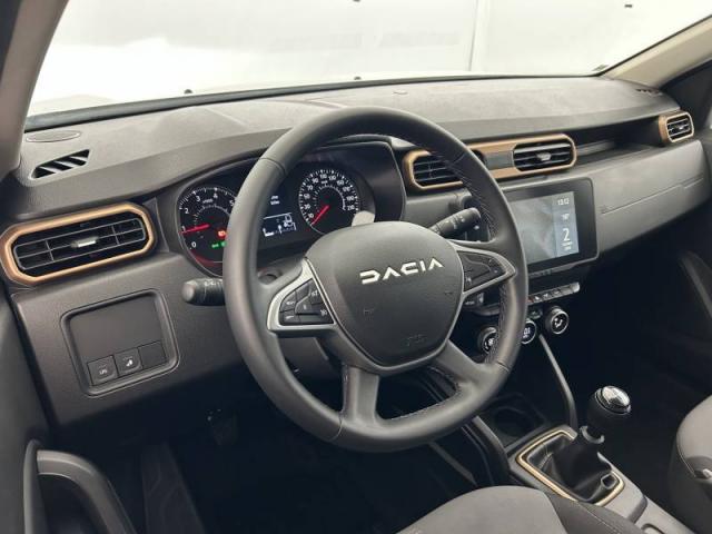 Dacia Duster image 1