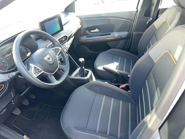 Dacia Sandero image 1