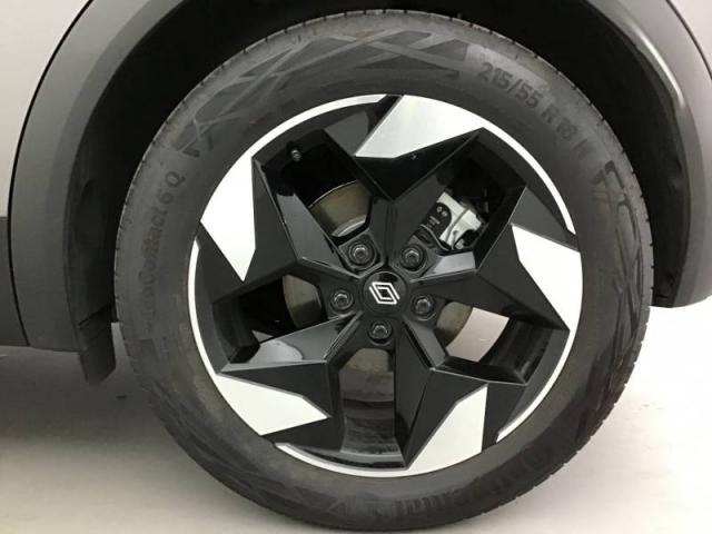 Renault Captur image 9