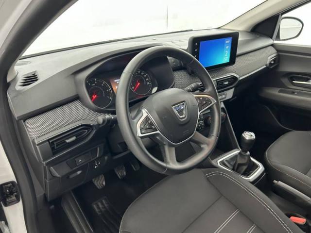 Dacia Sandero image 1