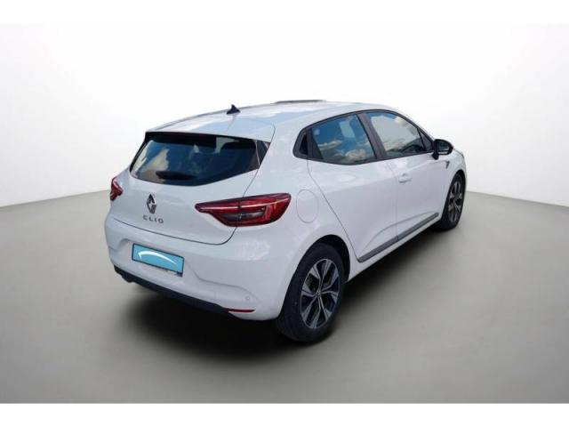 Renault Clio image 8