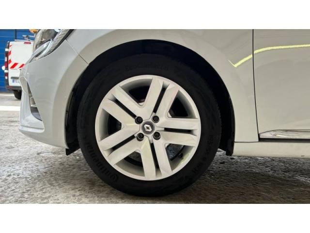 Renault Clio image 2