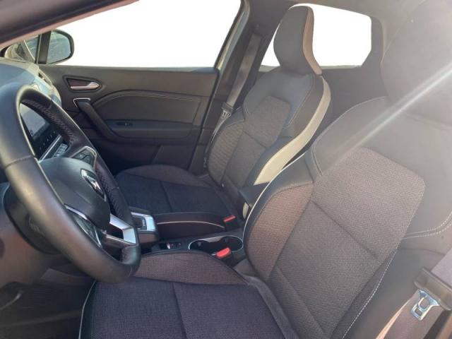 Renault Captur image 2