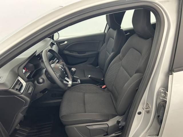 Renault Clio image 6
