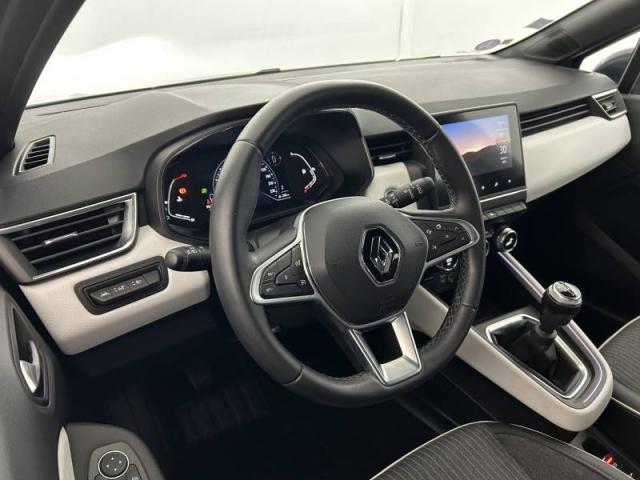 Renault Clio image 1