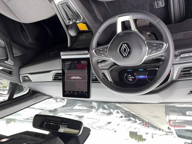 Renault Captur image 2