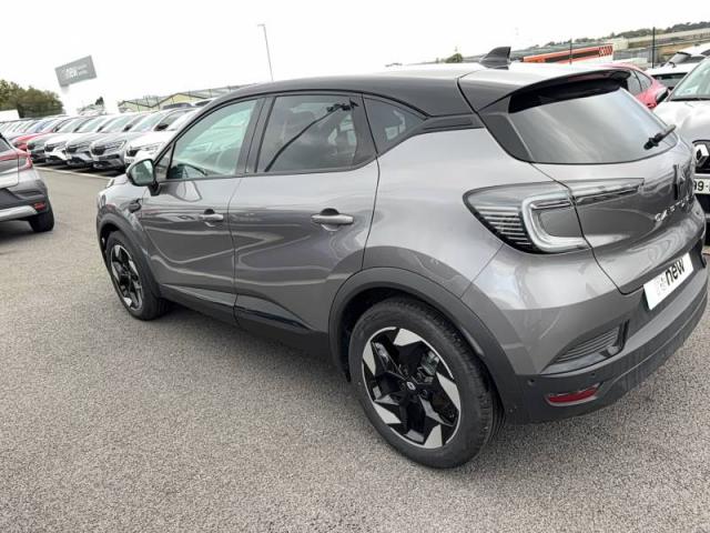 Renault Captur image 1