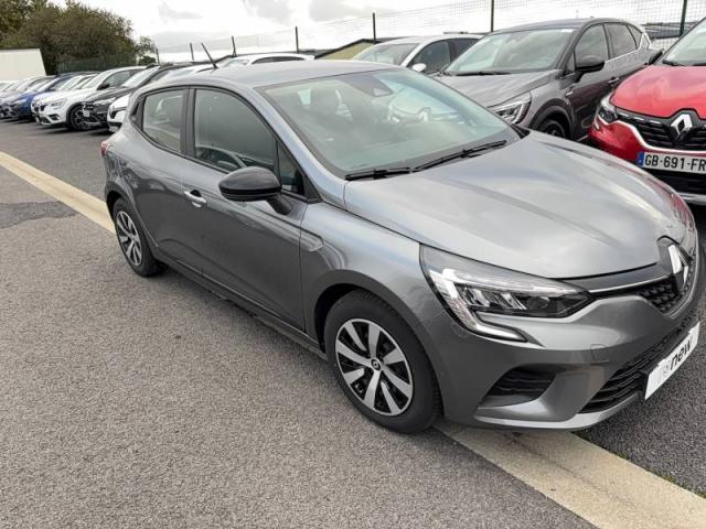 Renault Clio image 2