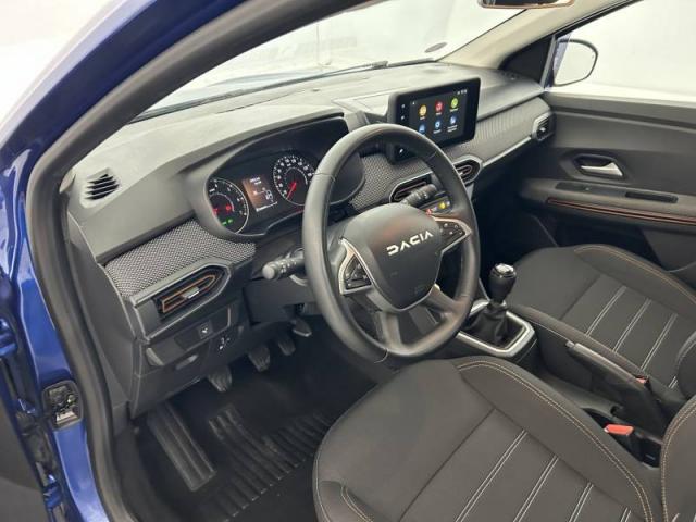 Dacia Sandero image 1