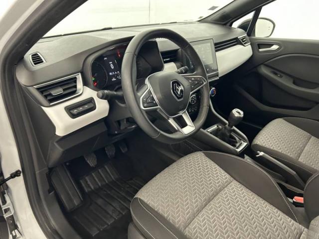 Renault Clio image 1