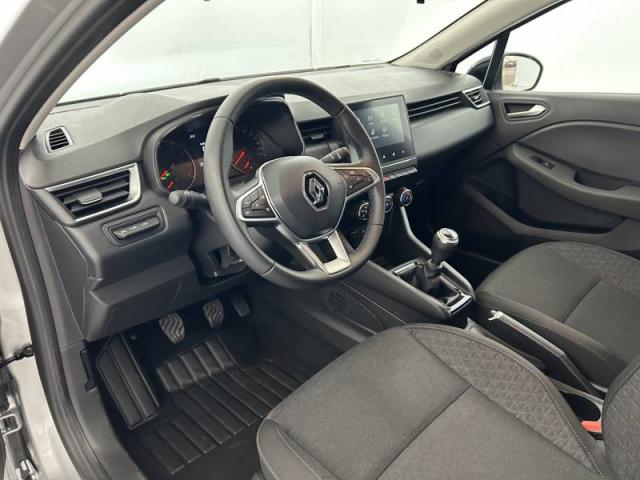 Renault Clio image 1