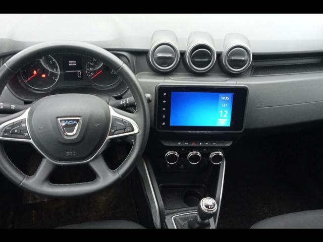 Dacia Duster image 1