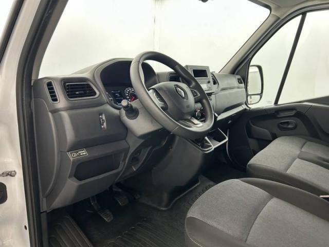 Renault Master image 6