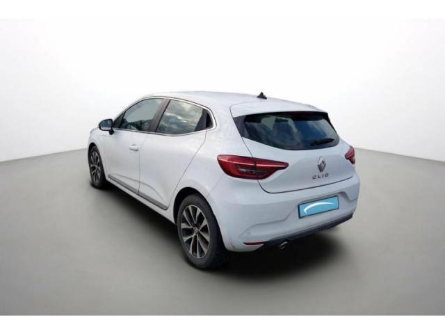 Renault Clio image 2
