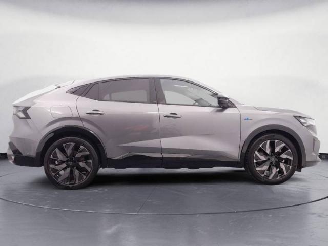 Renault Rafale image 9