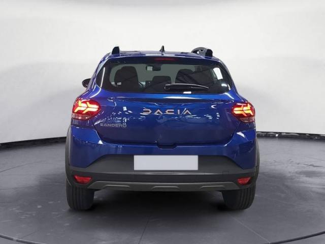 Dacia Sandero image 2