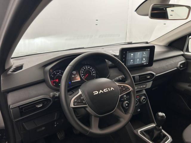 Dacia Sandero image 1