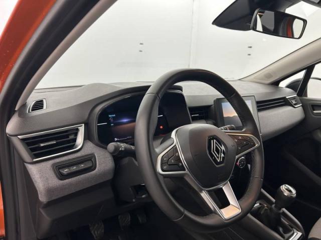 Renault Clio image 1
