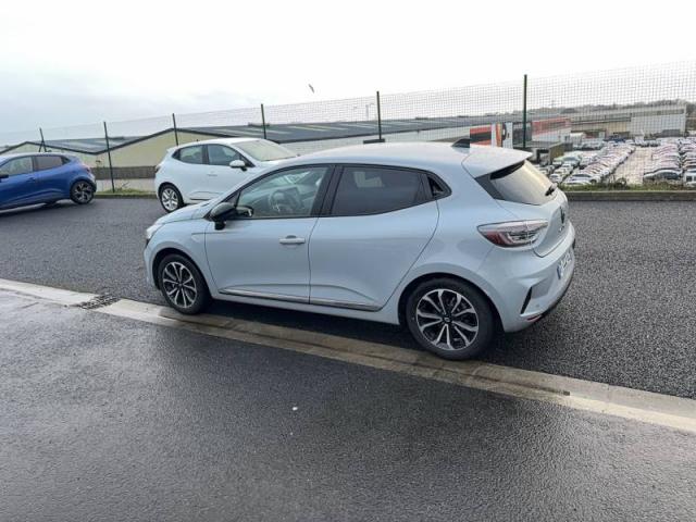 Renault Clio image 6